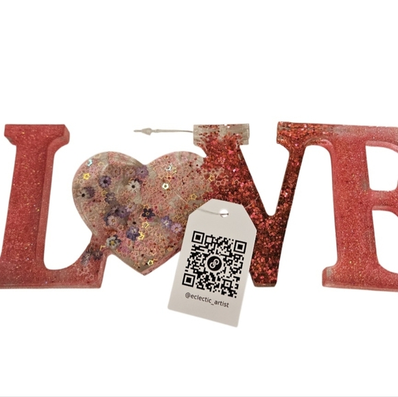 Handmade Resin Pink Glitter LOVE Sign glitter pink Fluid Art Valentine's Day - Picture 10 of 16